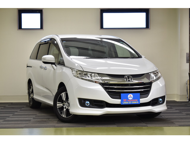 �}���`�r���[�J�������ڂŁA�������̓��₩�Ȓ��ԏ�ł����͂��p�b�ƌ��n���Ĉ��S�ł��B�T���̓N���[�Y�R���g���[�����g���āA�Ƒ�Bluetooth�̂��C�ɓ���Ȃ𗬂��Ȃ��牓�o���y���݂܂���?