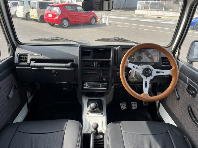 ジムニーインタークーラーターボ バン 4WD