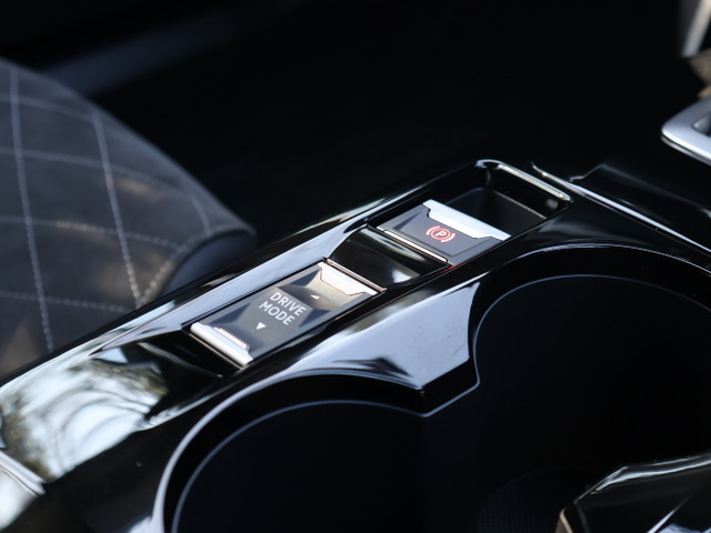 �։��ԁ�C����g�����ɍ��킹�đ��s���[�h��I�ׂ�w�h���C�u���[�h�Z���N�^�[[Nomal:�I�[���}�C�e�B�ȑ��s Sport:�p���[�ƃg���N���d���������s Eco:��R��s]�x�𑕔�!!