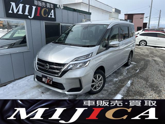セレナ（日産）2.0 XV 4WD　夏冬タイヤ付き 保証付き 純正レザーシー 中古車画像