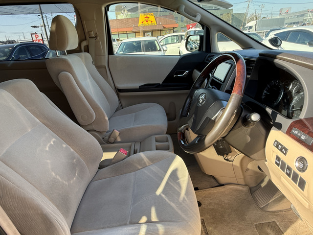 アルファード2.4 240X 4WD