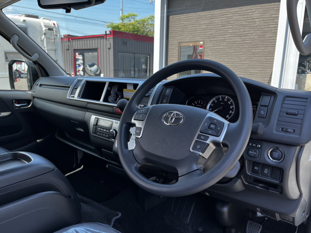 ナビ・ETC・ドラレコ等の簡易的な電装系からセキュリティシステム・サブバッテリー組み・キャンピングカスタムなどのガッツリカスタムまでお任せください♪他店様で断られた案件も数多くの施工実績がございます!