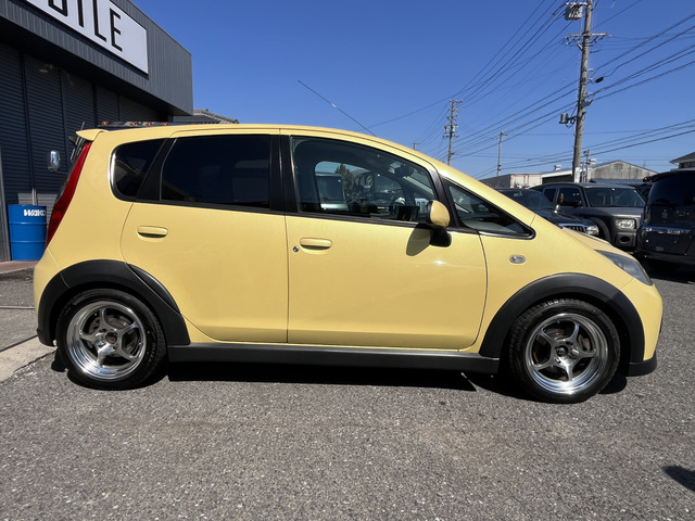 サイドビューです。