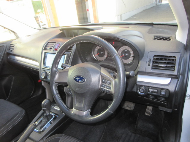 フォレスター2.0i-L アイサイト 4WD