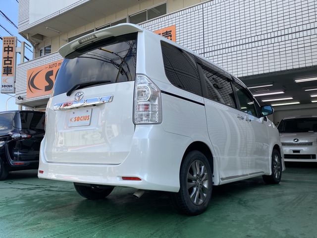 �l�C�̃��H�N�V�[ZS��III!SD�i�r!�t���Z�OTV!�����d���X���C�h�h�A!ETC!�o�b�N�J����!�t���b�v�_�E��!Bluetooth!���񂱂̋@���!