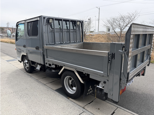 キャンター3.0 ダブルキャブ ロング 全低床 Ad Blue