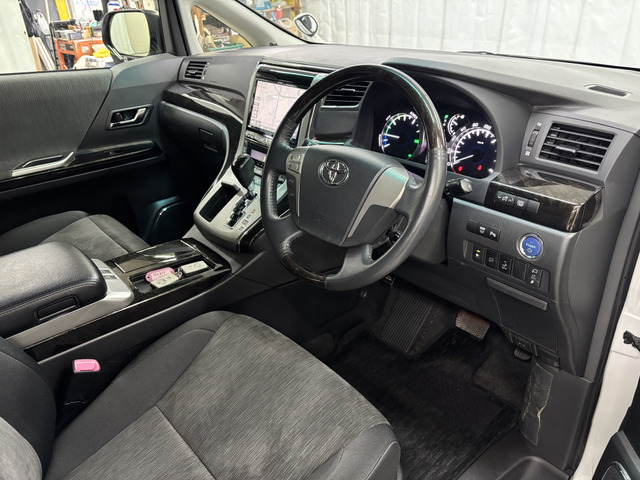 ヴェルファイアハイブリッド2.4 ZR 4WD