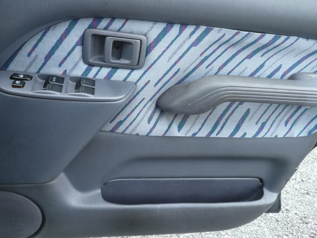 �h�A�|�P�b�g�ɂ��A���[�X�y�[�X������܂�(^��^)/