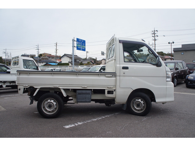 �����ԕی������k��������!�O��Z�F�A���������j�b�Z�C���a�㗝�X�����ς��肵�܂��B�ی��S����������̏ꍇ�A�g������ĕq���ɑΉ����܂��B��ԁA�����^�J�[�����p�ӂ��܂��̂ł����S���������B