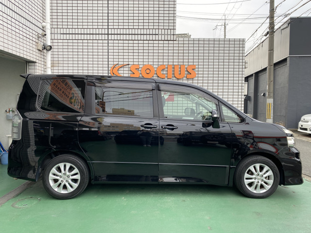 ���X�̐����͑S�Ԓ�g�̐��K�f�B�[���[�ɂĐ����_�������{�������Ă���܂�!���Օ��i��������΂������������o�b�`���̏�ԂŌ�[�Ԓv���܂�!����ł͂��Ԃ̑����Ȃǂ����Љ�����܂�!&rarr;