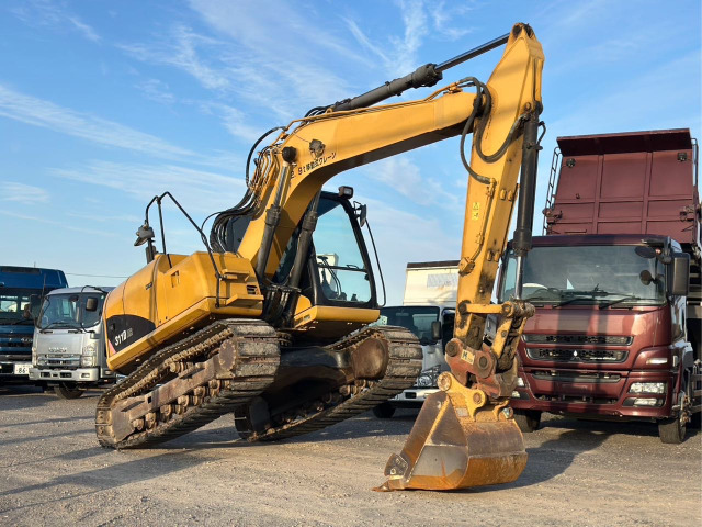 CAT油圧ショベル