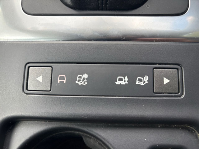 �e���C�����X�|���X