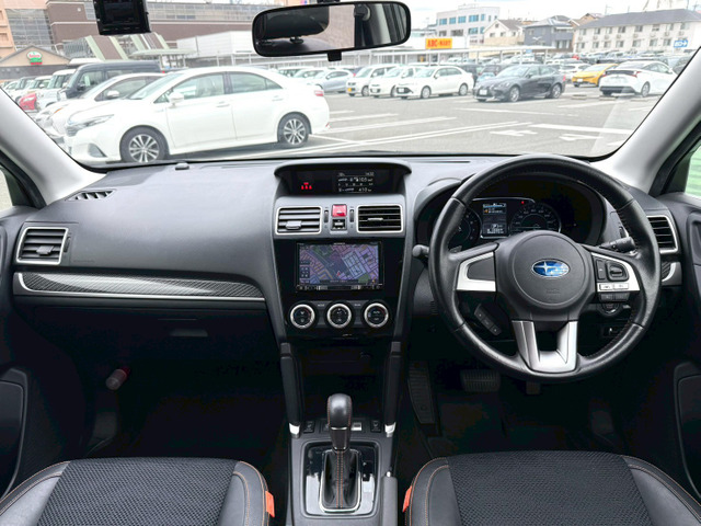 フォレスター2.0 エックスブレイク 4WD