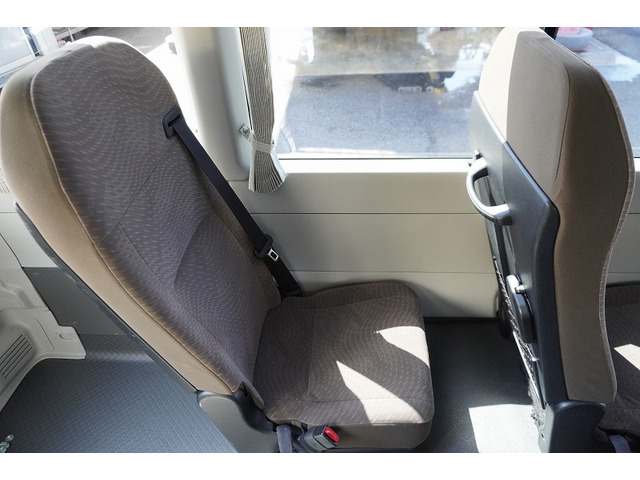 �����̕��ł����S�ȓ��{�����e�i���X�ɂ��ۏ��Ђ�1�N�ۏ�A�S���̒�g�H��ŏC���ۏ�Ή��\�ł��B