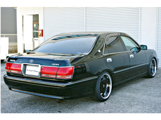 RoyalVintage�ł͉���ɂ��͂����Ă���܂�!���q�l�̂���]�ɓY����悤����t�撣��܂�!