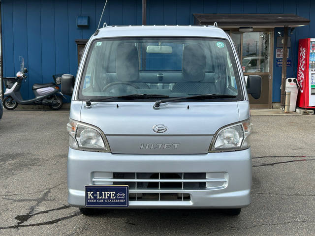 �y�x�����z���i�X�z���Ԃ������������܂��āA���ɗL�������܂��B�݌Ɏԗ��ɂȂ�܂��̂ŁA���񂲓s���̋X�������ɁA���ɗ��ĉ������B���X�\��������ƁA���ē����X���[�Y�ł��B