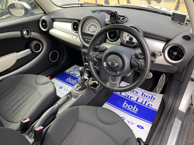 ��������Ƃ����V���v���ȓ����̑���͉��B�Ԃ̖���!�ו��ɂ܂ł�����蔲���ꂽ�f�U�C���������ł��̂Ő��񂶂�����Ƃ������������܂��B