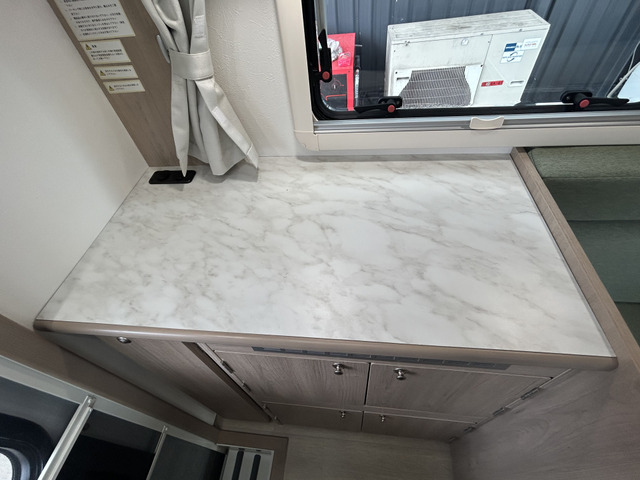 �L�X�Ƃ����ΖʃL�b�`��!