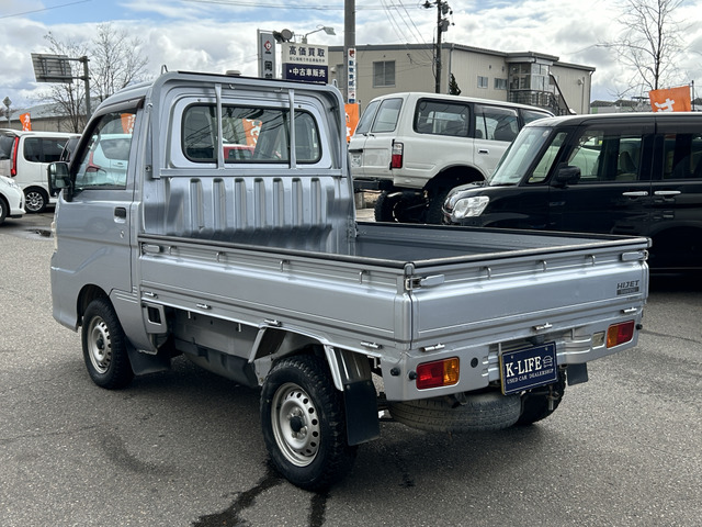 �y�x�����z���i�X�z���Ԃ������������܂��āA���ɗL�������܂��B�݌Ɏԗ��ɂȂ�܂��̂ŁA���񂲓s���̋X�������ɁA���ɗ��ĉ������B���X�\��������ƁA���ē����X���[�Y�ł��B