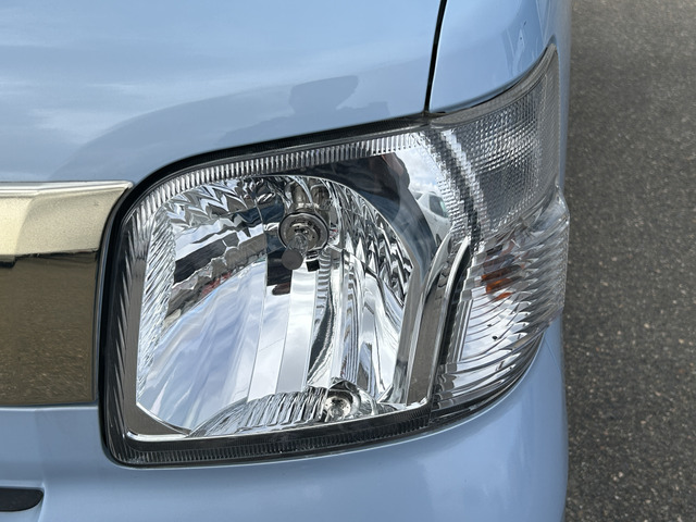 �y�x�����z���i�X�z���Ԃ������������܂��āA���ɗL�������܂��B�݌Ɏԗ��ɂȂ�܂��̂ŁA���񂲓s���̋X�������ɁA���ɗ��ĉ������B���X�\��������ƁA���ē����X���[�Y�ł��B