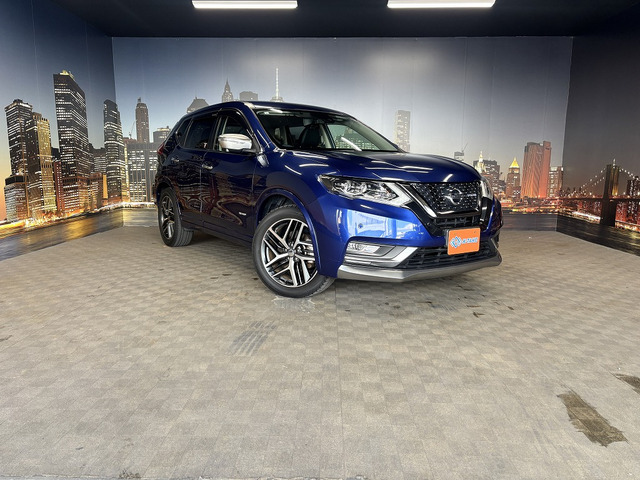 エクストレイル(日産) 2.0 AUTECH iパッケージ ハイブリッド　禁煙車 黒本革 4WD プロパイロット 中古車画像