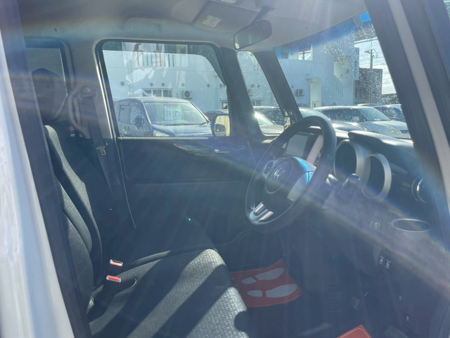 N-BOXカスタムG SSパッケージ ブラックスタイル