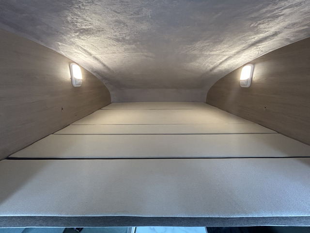 �o���N�x�b�h���L�X���K�ł�!200cm&times;160cm�ƂȂ��Ă���܂�!