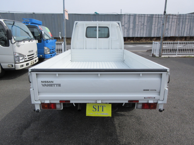 バネットトラック1.8 DX ロング ダブルタイヤ