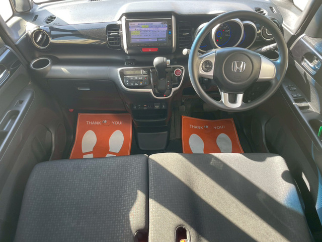 N-BOXカスタムG SSパッケージ ブラックスタイル