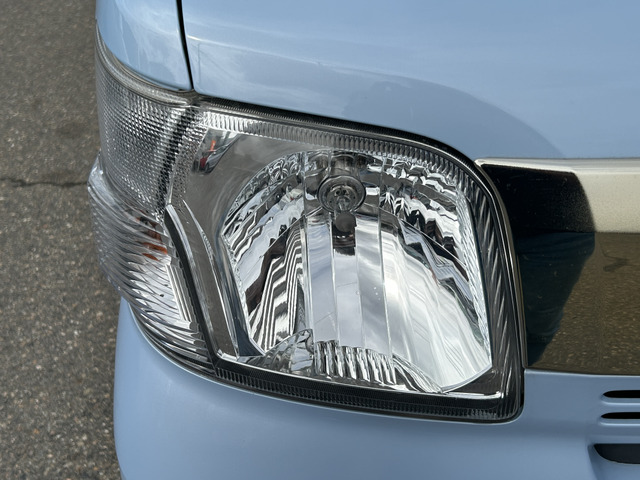 �y�x�����z���i�X�z���Ԃ������������܂��āA���ɗL�������܂��B�݌Ɏԗ��ɂȂ�܂��̂ŁA���񂲓s���̋X�������ɁA���ɗ��ĉ������B���X�\��������ƁA���ē����X���[�Y�ł��B