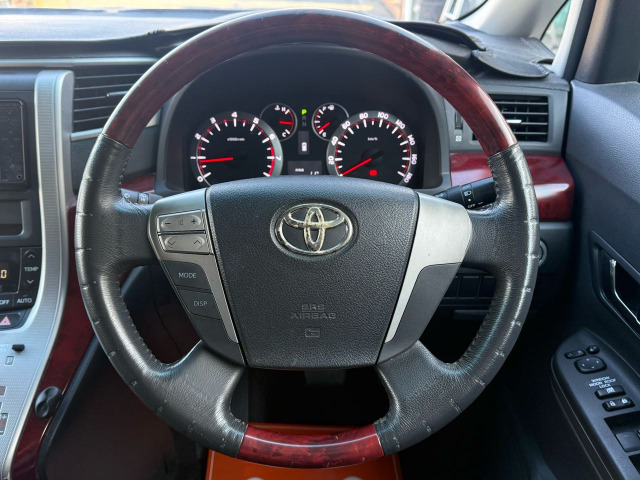 ��LINE�Ŗ₢���킹��24����365���A���ł��C�ɂ���LINE�ɂĂ��C�y�ɖ₢���킹���������܂��B�C�ɂȂ�l���̎ʐ^�⓮������点�Ă��������܂��B�G���W�����������Ă��������܂��B