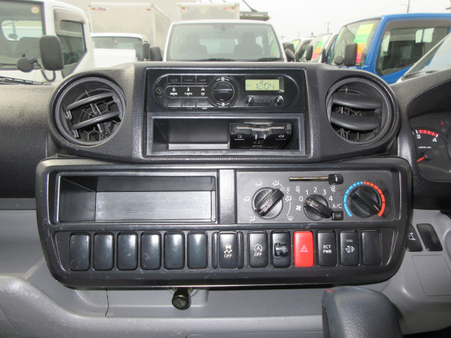 �������E�C���p�l���ł���