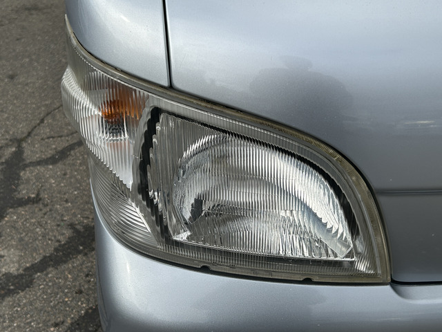 �y�x�����z���i�X�z���Ԃ������������܂��āA���ɗL�������܂��B�݌Ɏԗ��ɂȂ�܂��̂ŁA���񂲓s���̋X�������ɁA���ɗ��ĉ������B���X�\��������ƁA���ē����X���[�Y�ł��B