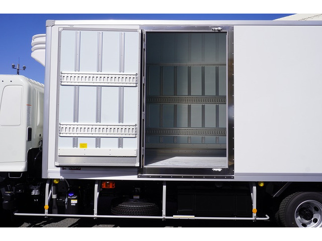 �����̕��ł����S�ȓ��{�����e�i���X�ɂ��ۏ��Ђ�1�N�ۏ�A�S���̒�g�H��ŏC���ۏ�Ή��\�ł��B