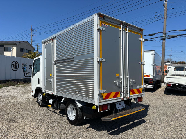 エルフ2.7 ショート フルフラットロー ディーゼル