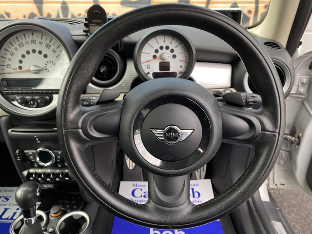 �������̕��₲���X��������q�l�ɂ́A���[���܂��͂��d�b�ŏڍׂ��������������܂���