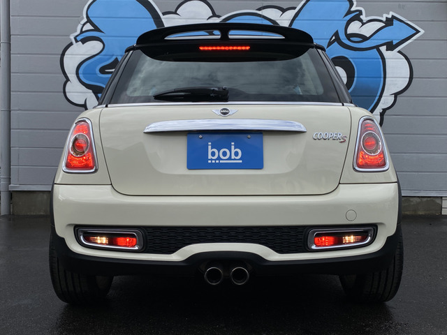 �������̕��ł��A�ԗ������̊T�Z�����o���ł��܂��B�Ԍ��؂����茳�ɁA���s���������m�F�̏エ�₢���킹���������B