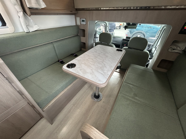 ���H����k�΂��y���߂�Ζʃ_�C�l�b�g!