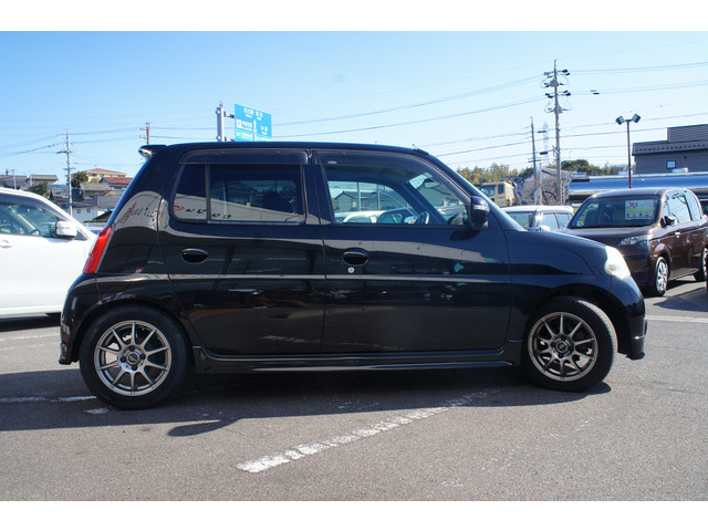 3�����E3000km�̖����ۏؕt���ł��B�G���W���A�~�b�V�������̏C���̍ۂɋ��z���傫���Ȃ肪���ȉӏ��������C���ň��S�ł��B�ő�3�N�܂ł̗L���ۏ؂���舵���Ă���܂��B