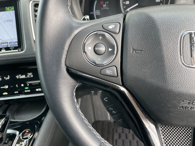 �X�e�A�����O�X�C�b�`�ő��s���̑�����ȒP�ɍs���܂�!