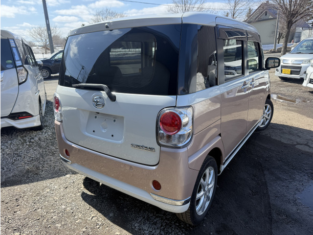 DAIAMOND CAR&LIFE  SERVICE 営業時間AM10:00〜PM19:00!時間外もご連絡あれば対応致します。