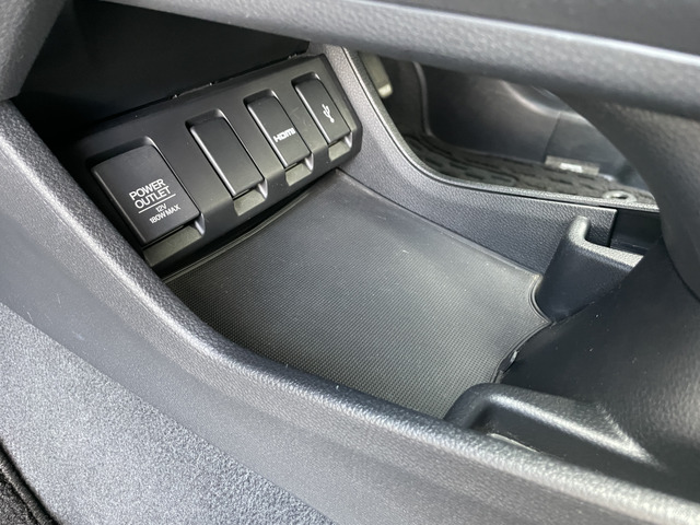 �V�K�[�\�P�b�g�AHDMI�t����