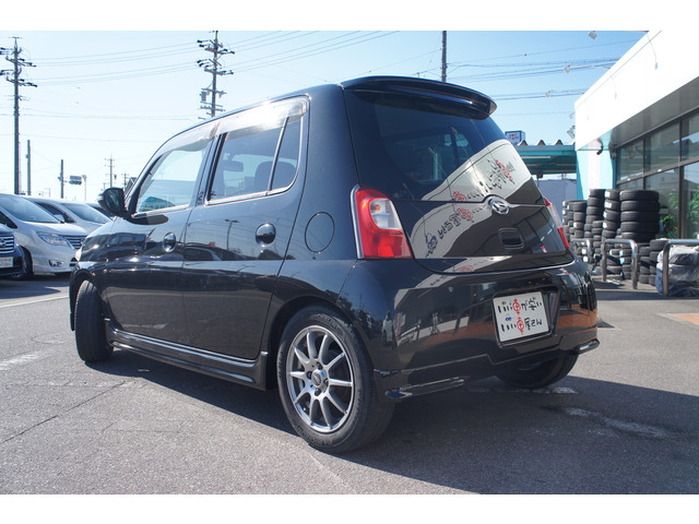 �i�r�E�o�b�N���j�^�[�EETC�E�n�f�W�`���[�i�[�E�t���b�v�_�E�����j�^�[���̗p�i�������k���������B���݂����̂��Ԃ���̕t���ւ��A�������ݎ��t�����\�ł��B