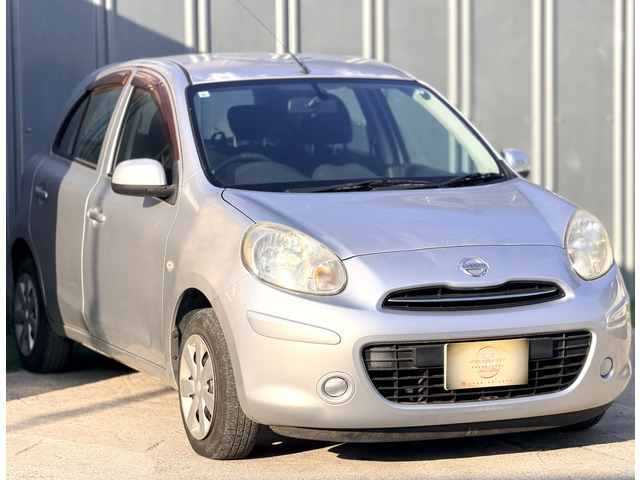 マーチ(日産) 1.2 12X　走行距離27,000km 中古車画像