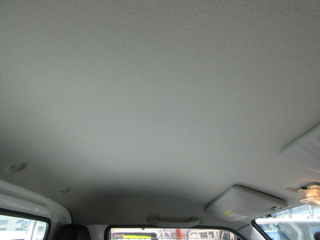 �������E�V����ł���