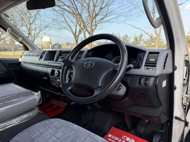 格安中古車専門店として15年営業しております。