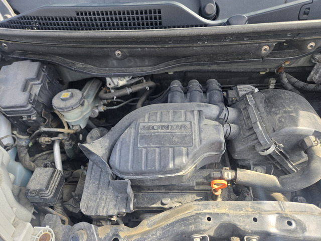 燃費の良いNboxです。(支払総額19.8万円・圏内に限り・車検2年含まれています・タイミングチェーンですのでベルト交換必要ございません)