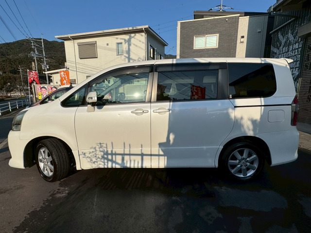 �y�S�ԃ��t���b�V���z���X�܂ł̎ԓ��N���[�j���O�ɉ����A��p���u�Ń^�o�R��y�b�g�L�̒E�L�ƁA�׋ہE�E�B���X�E�J�r�̎E�ۂ����{�B�j�I�C��O�ꏜ�����A�����Ƀ��t���b�V�����Ă��[�Ԃ��܂��B