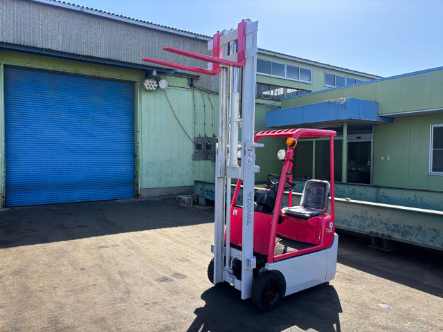 トヨタL&amp;F電動フォークリフト
