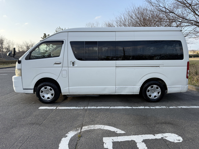 当店では定期的な換気、手指消毒などコロナウイルス対策を徹底しております!安心してご来店ください。